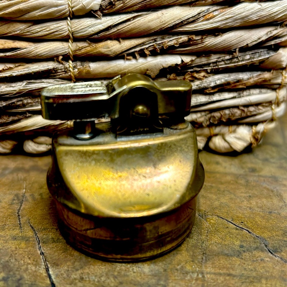 Brass MCM table lighter